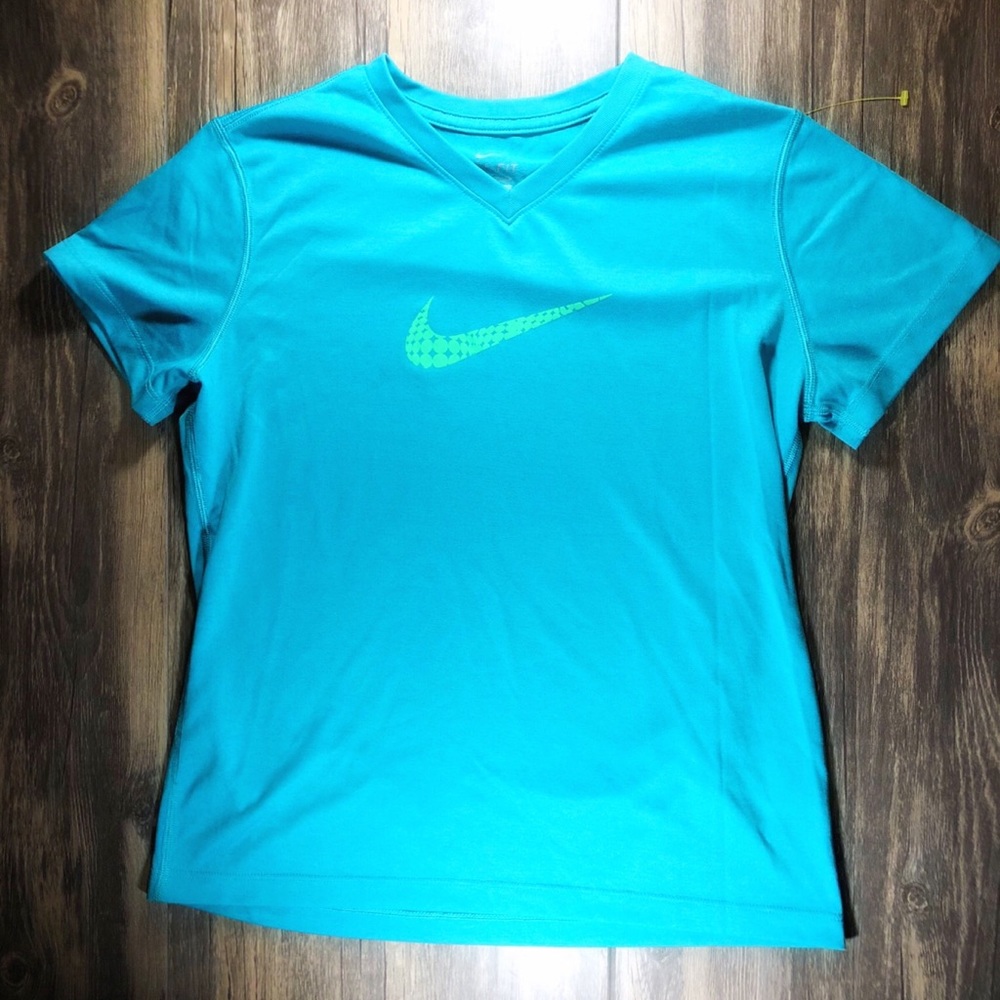 Excellent Condition Nike Girls Athletic Top